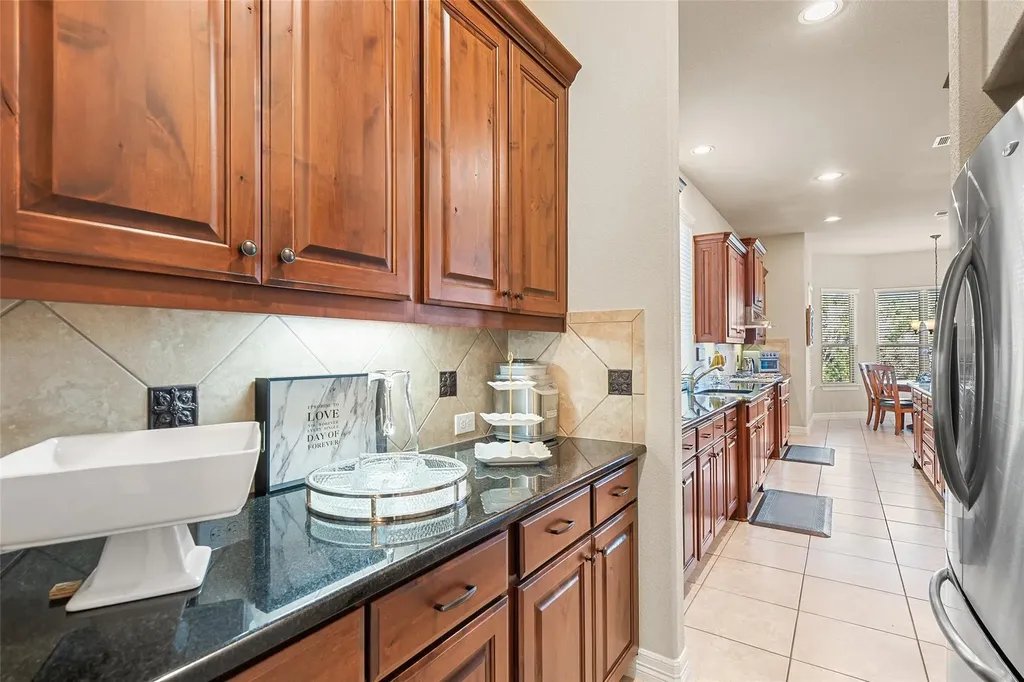 1200 Lions Lair Leander TX 78641