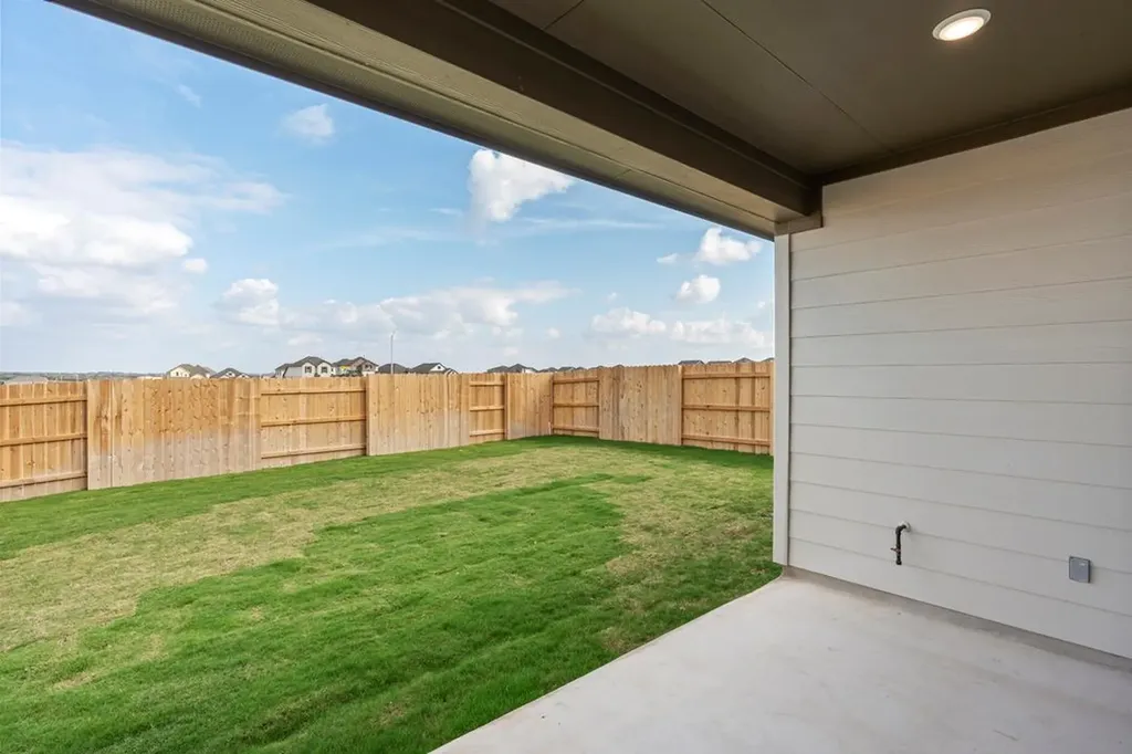 208 High Valley Drive Liberty Hill TX 78642