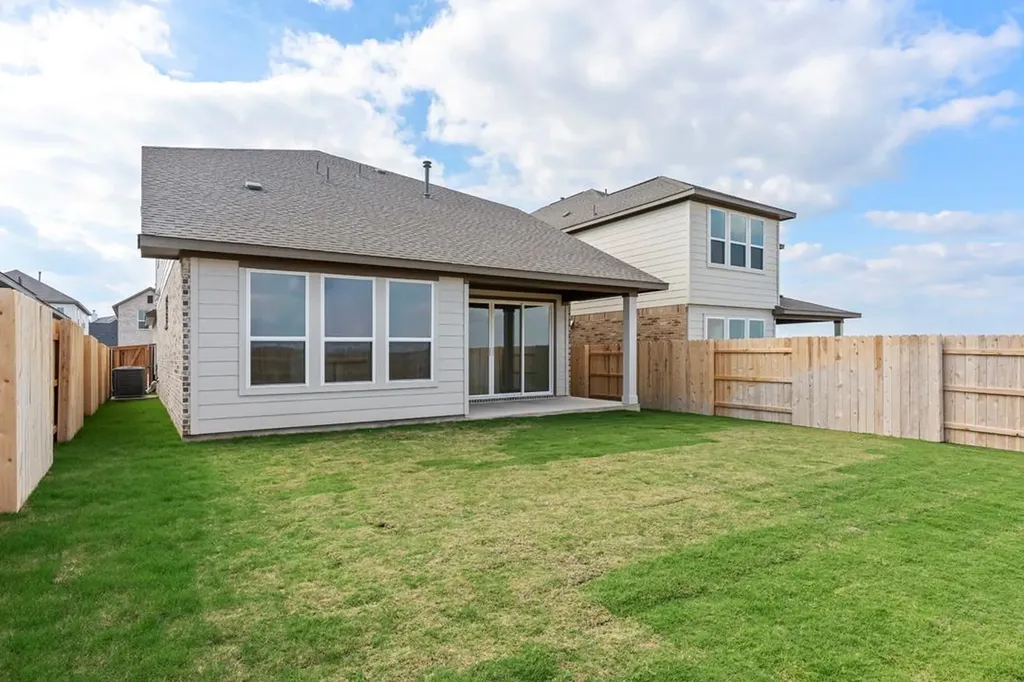208 High Valley Drive Liberty Hill TX 78642