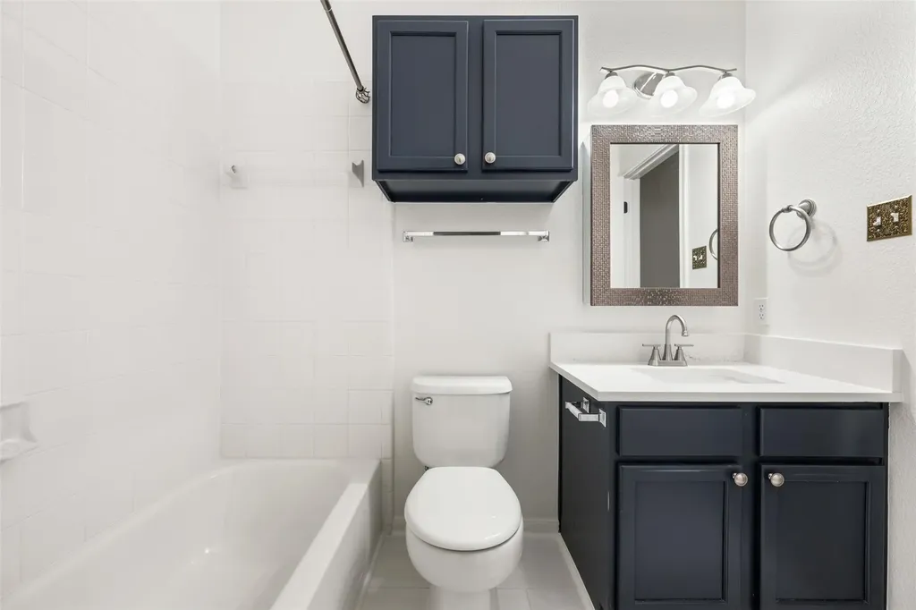 2429A Curry Loop Round Rock TX 78664