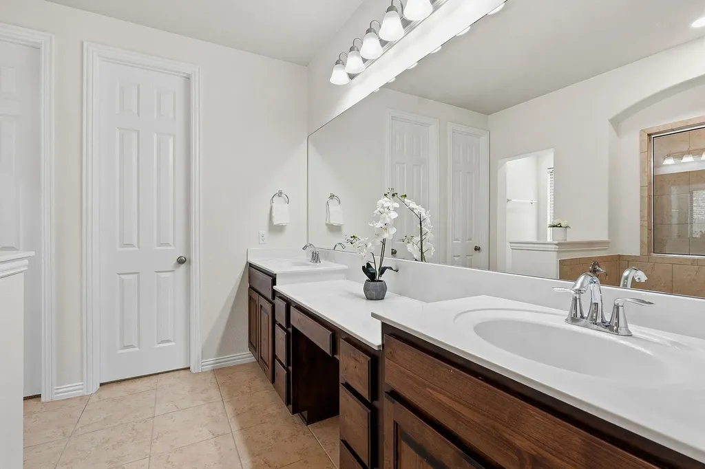 13728 Mesa Verde Drive Austin TX 78737