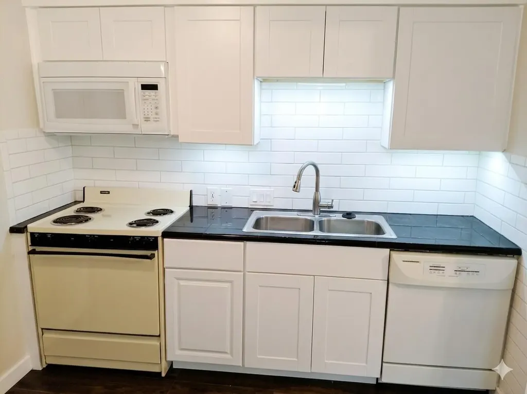 5402 - A/b Harmon Avenue Austin TX 78751