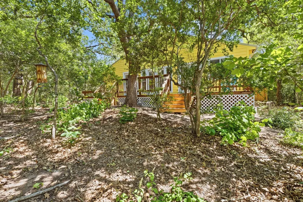 1998 Upper Elgin River Road Elgin TX 78621