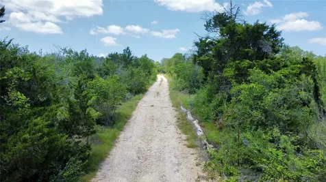 1998 Upper Elgin River Road Elgin TX 78621