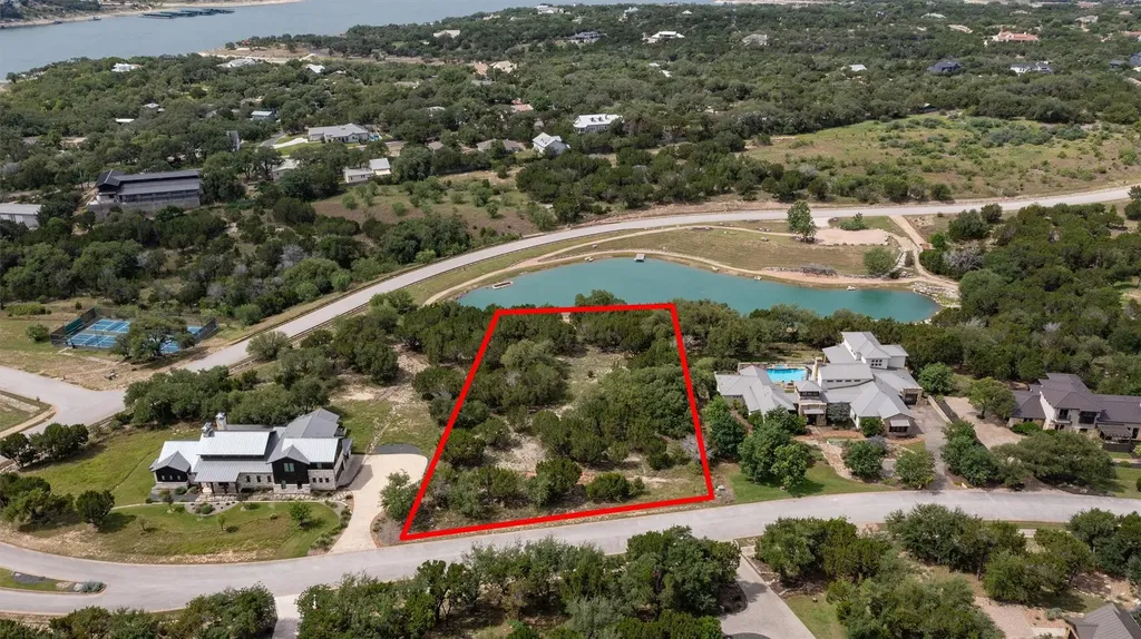 1716 Knights Chance Lane Spicewood TX 78669