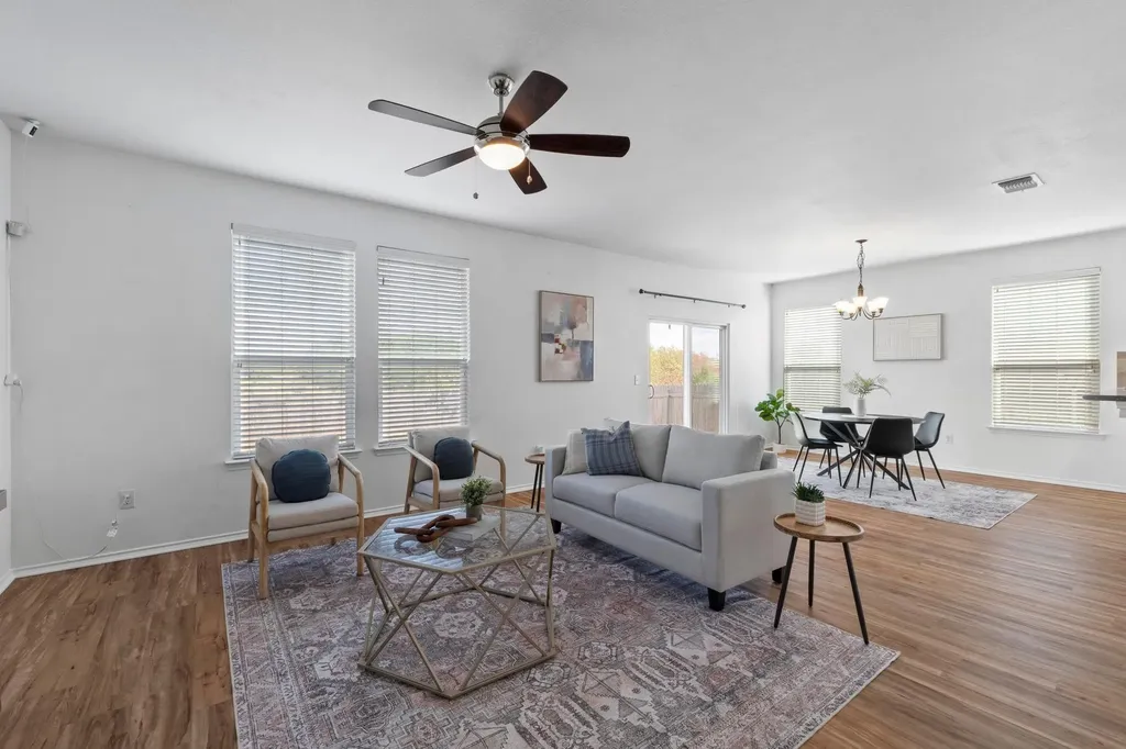 11505 Kirkland Hill Path Austin TX 78754