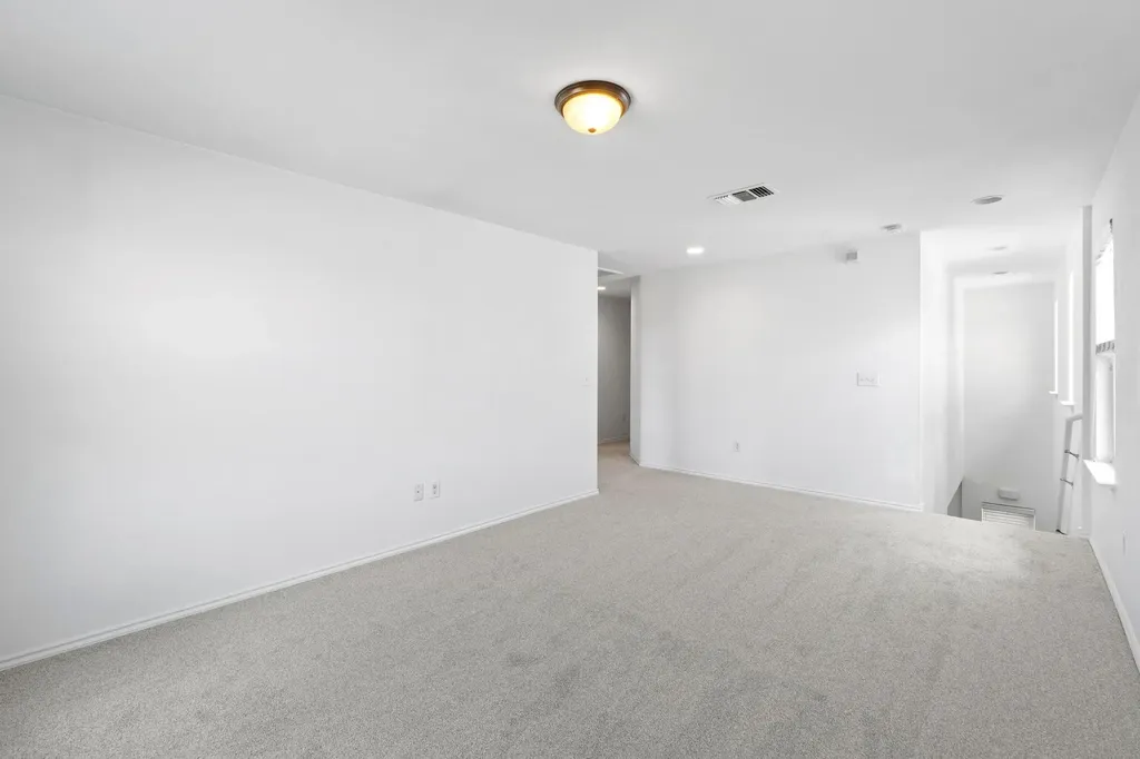 11505 Kirkland Hill Path Austin TX 78754