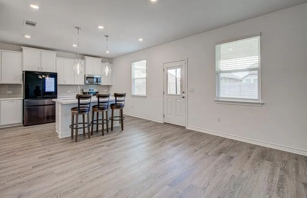17325 Casanova Avenue Pflugerville TX 78660