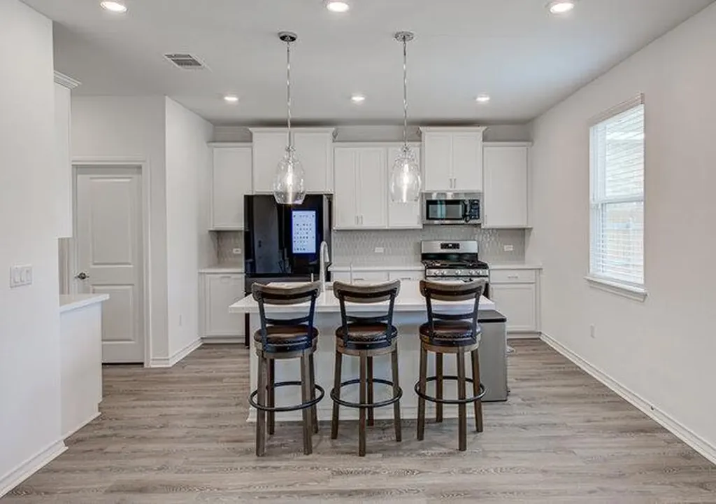 17325 Casanova Avenue Pflugerville TX 78660