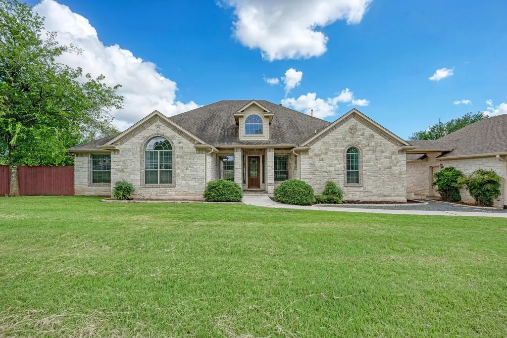 1238 Little Bear Road Buda TX 78610