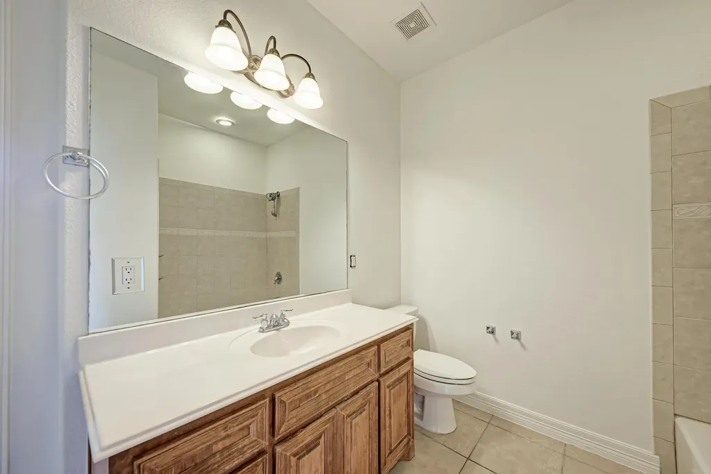 1238 Little Bear Road Buda TX 78610