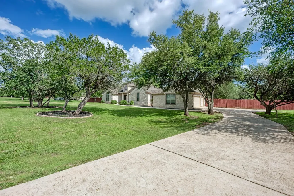 1238 Little Bear Road Buda TX 78610