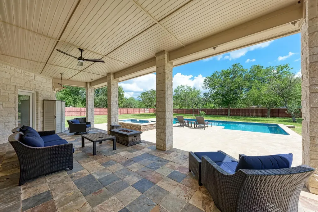 1238 Little Bear Road Buda TX 78610