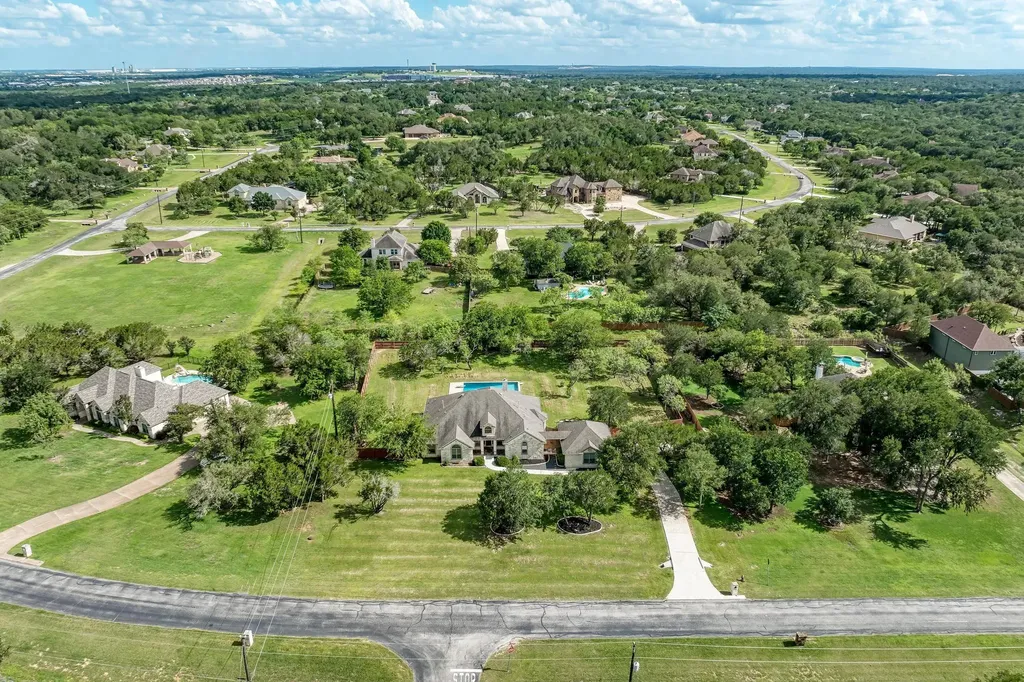 1238 Little Bear Road Buda TX 78610