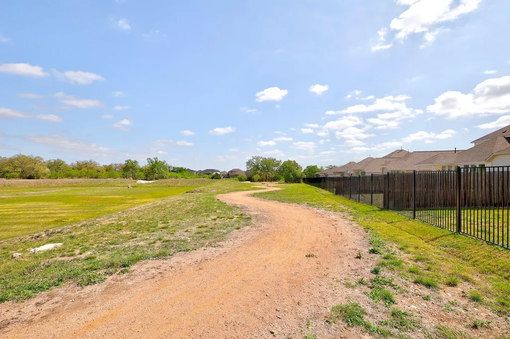 201 Banyon Drive Liberty Hill TX 78642