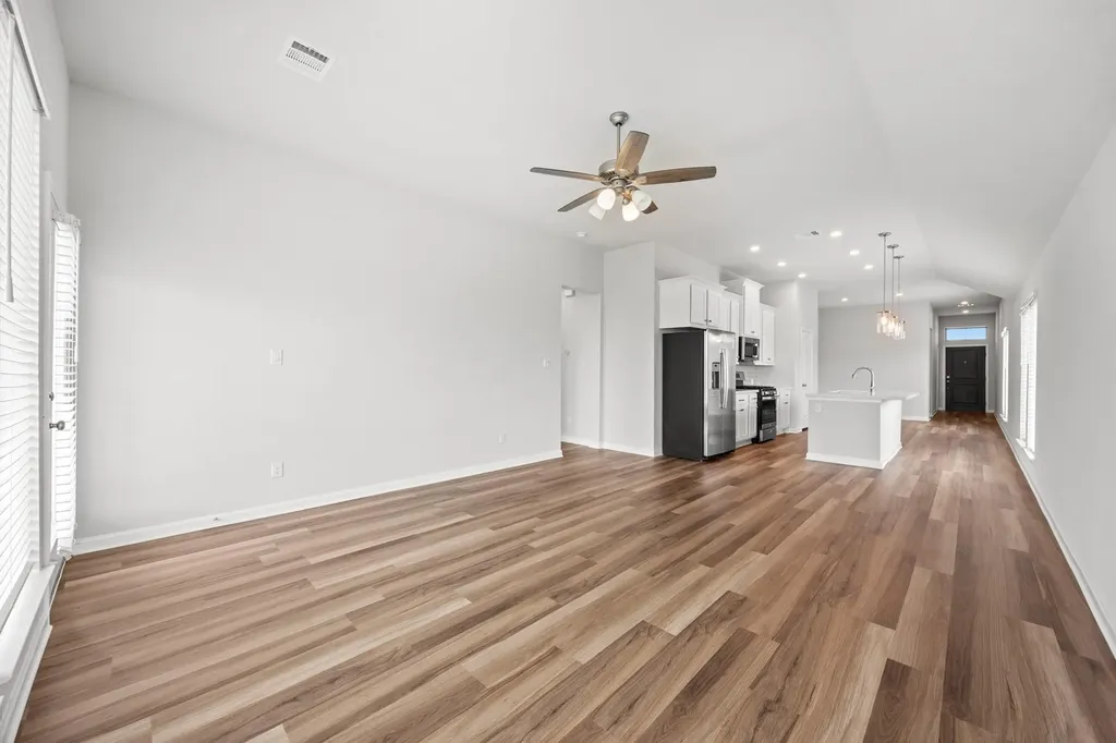 201 Banyon Drive Liberty Hill TX 78642