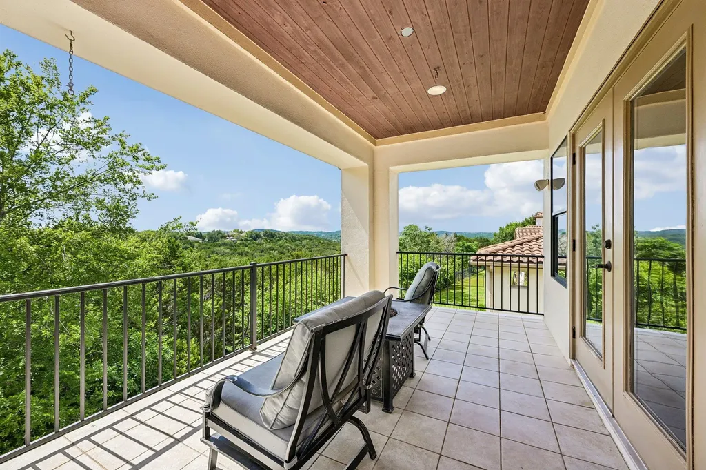 11725 Red Oak Valley Lane Austin TX 78732