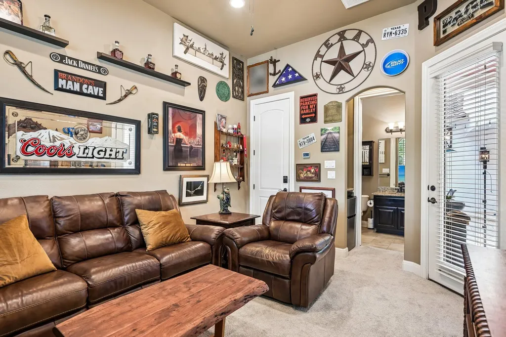 11725 Red Oak Valley Lane Austin TX 78732
