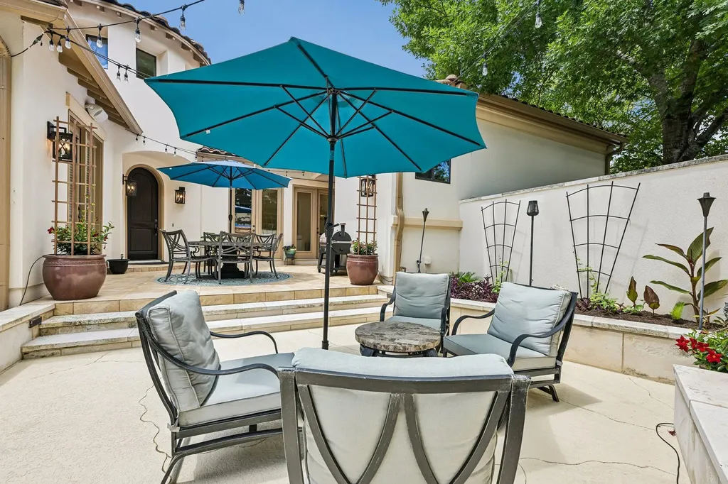 11725 Red Oak Valley Lane Austin TX 78732