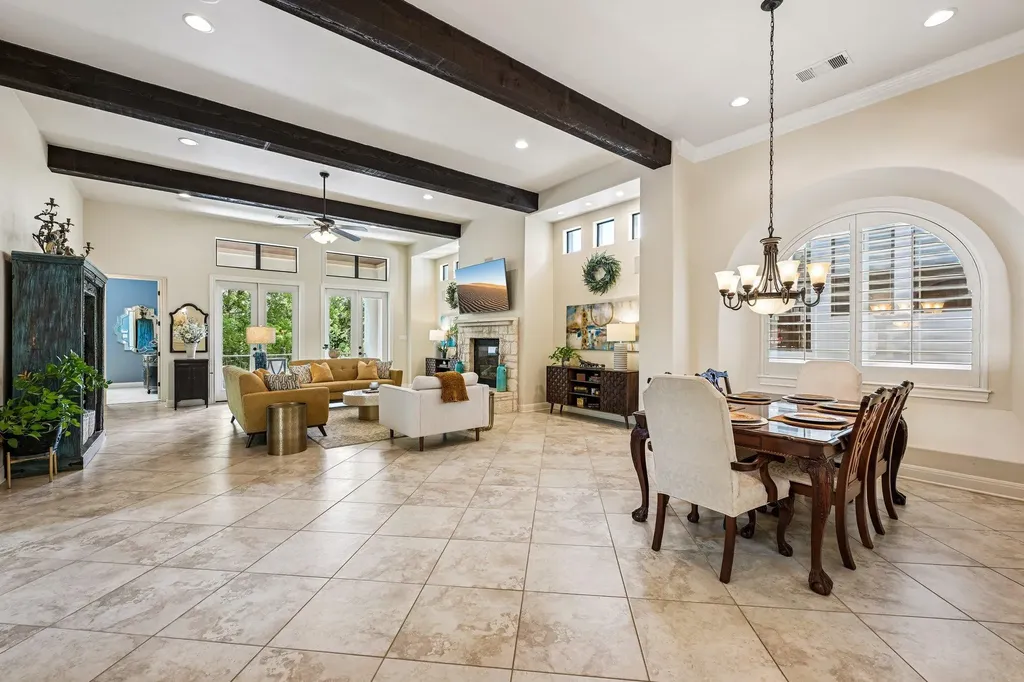 11725 Red Oak Valley Lane Austin TX 78732