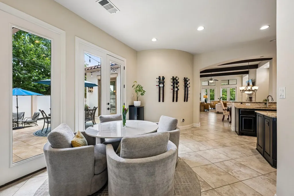11725 Red Oak Valley Lane Austin TX 78732