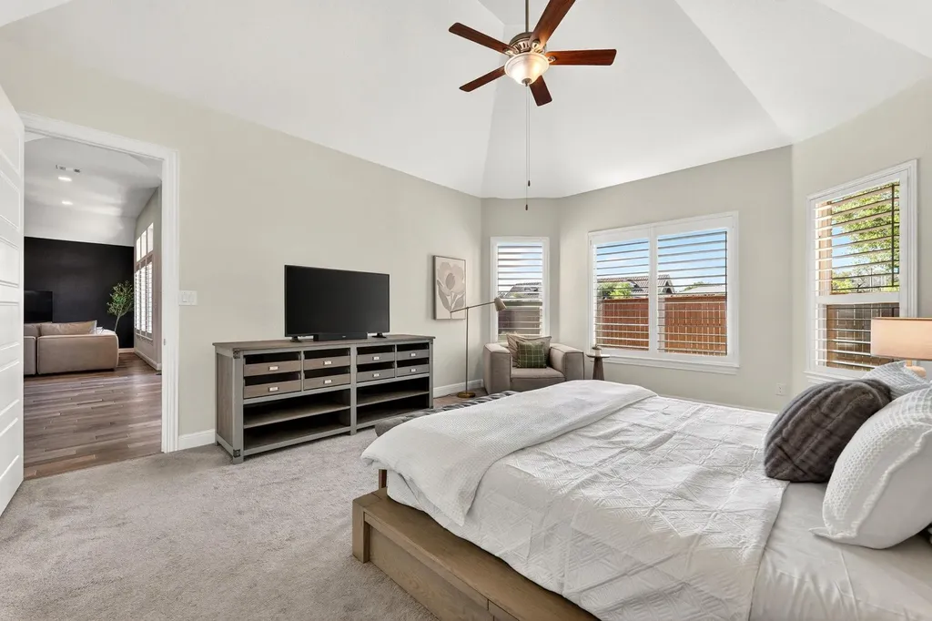15704 Cinca Terra Drive Austin TX 78738
