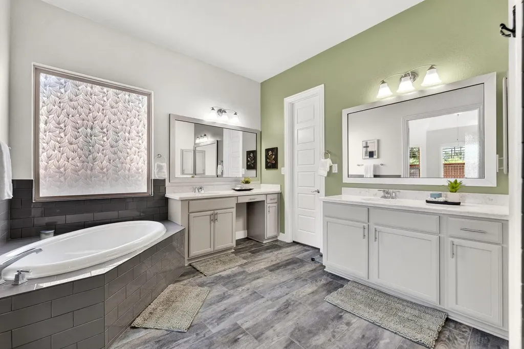 15704 Cinca Terra Drive Austin TX 78738