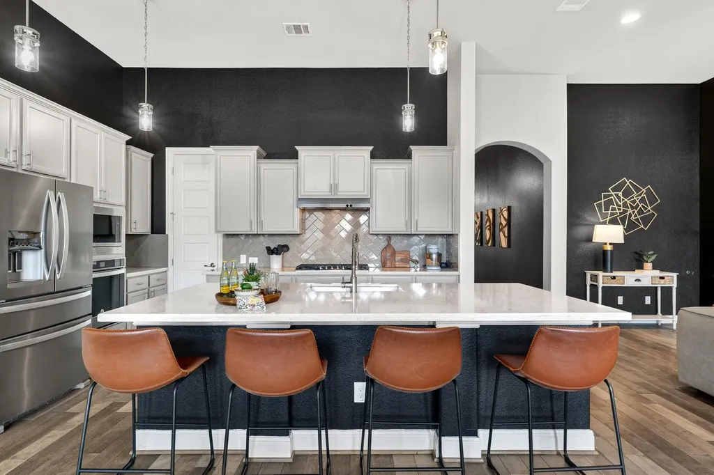 15704 Cinca Terra Drive Austin TX 78738