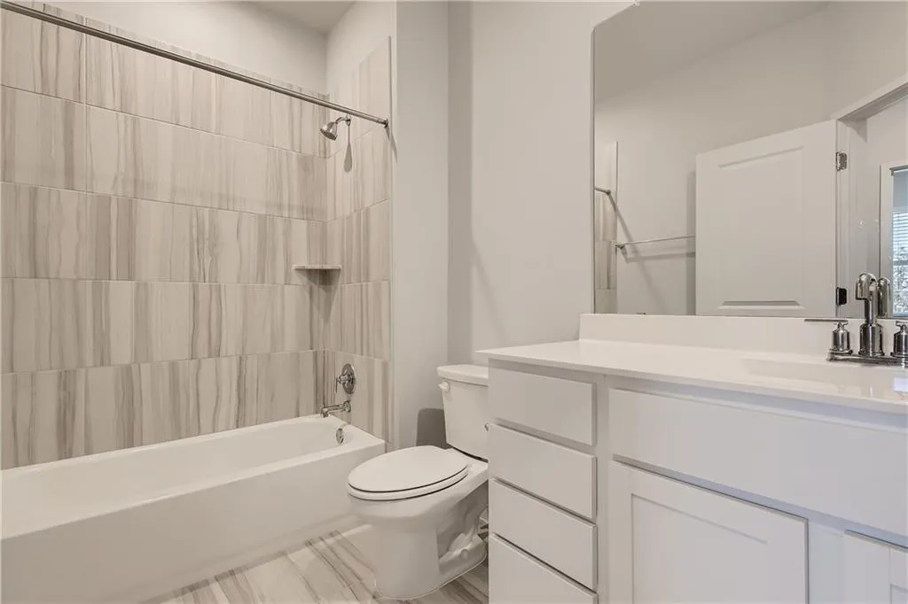 605 W South St Street Leander TX 78641