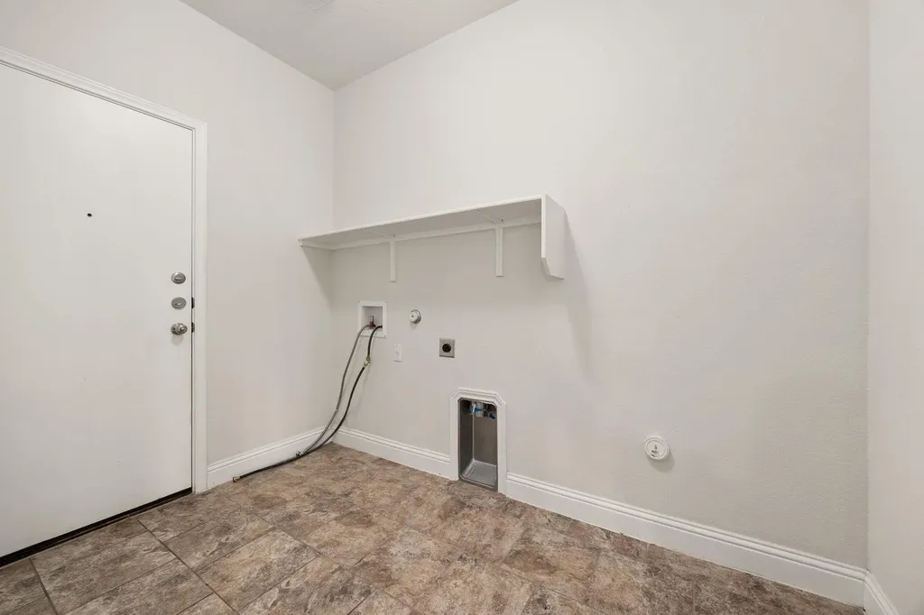 19628 Dunstan Beacon Lane Pflugerville TX 78660