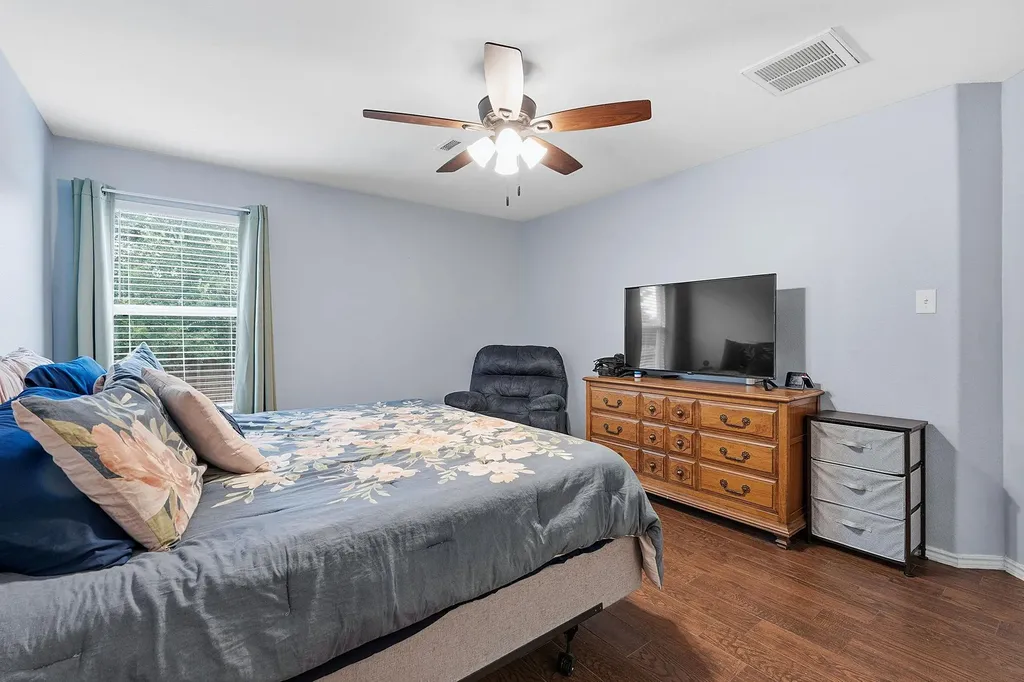 18512 Great Falls Drive Manor TX 78653