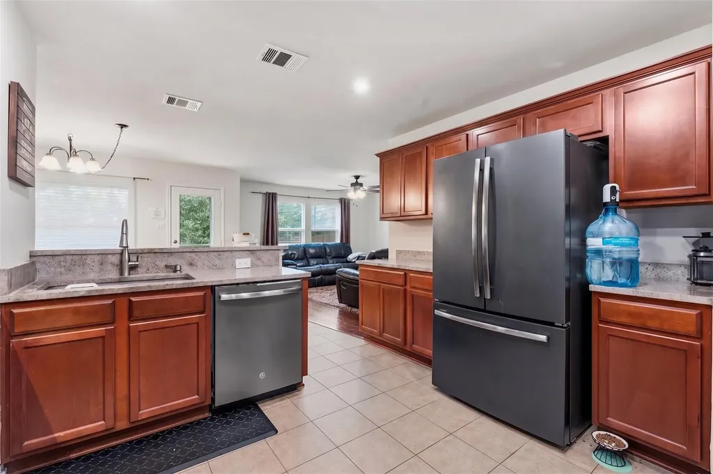 18512 Great Falls Drive Manor TX 78653
