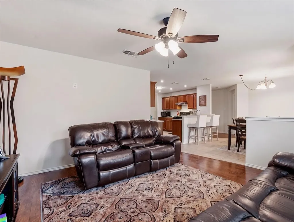 18512 Great Falls Drive Manor TX 78653