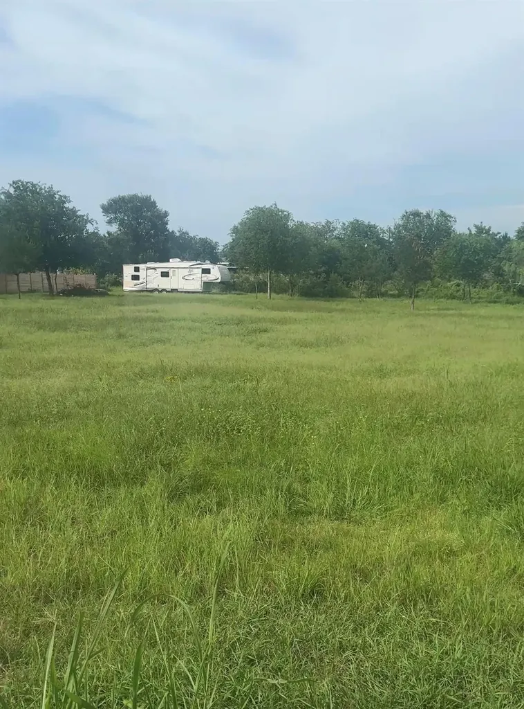 126 Cuernavaca Drive Del Valle TX 78617