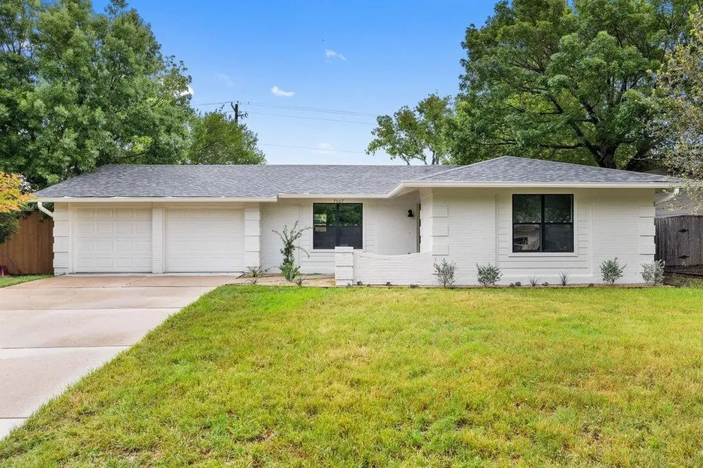 7507 Daugherty Street Austin TX 78757