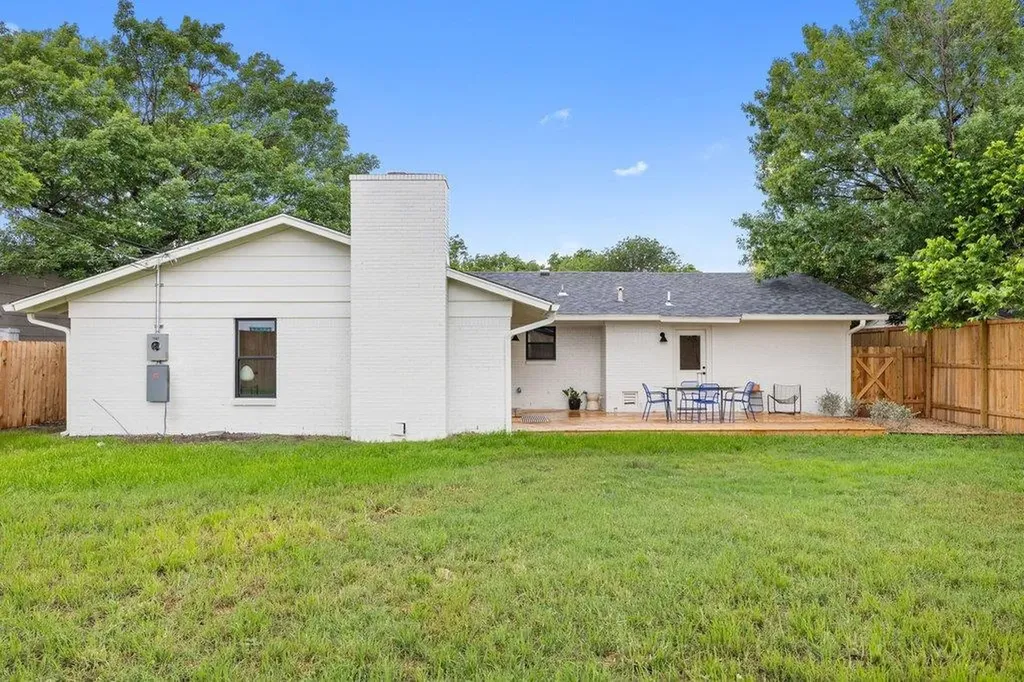 7507 Daugherty Street Austin TX 78757
