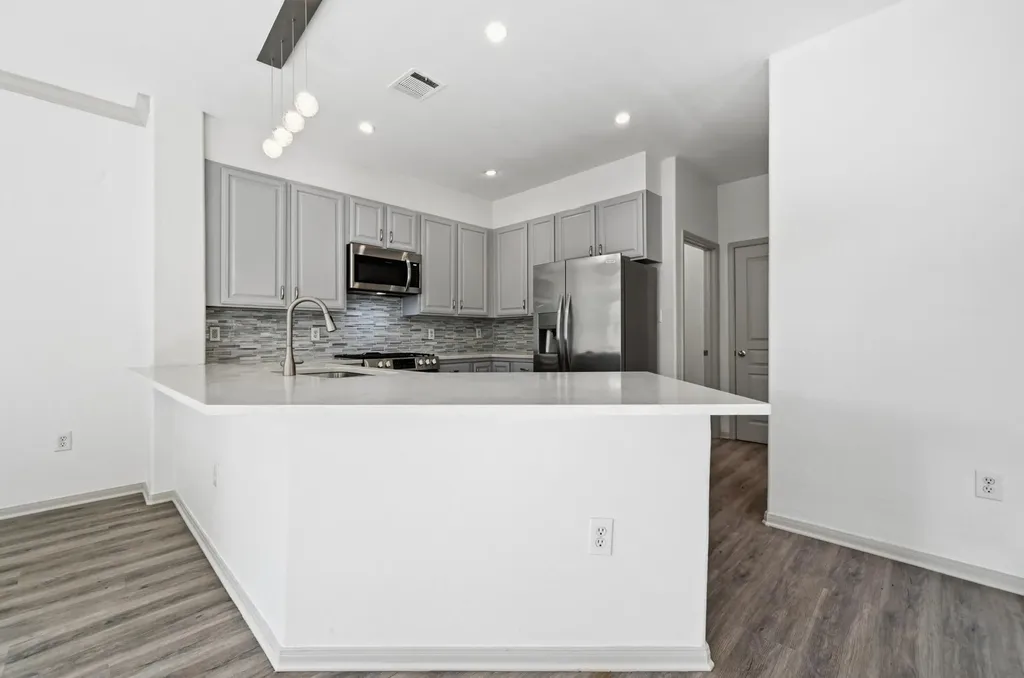 4620 W William Cannon Drive Austin TX 78749