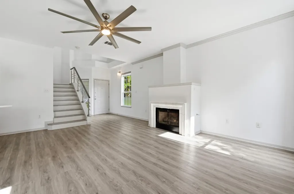 4620 W William Cannon Drive Austin TX 78749