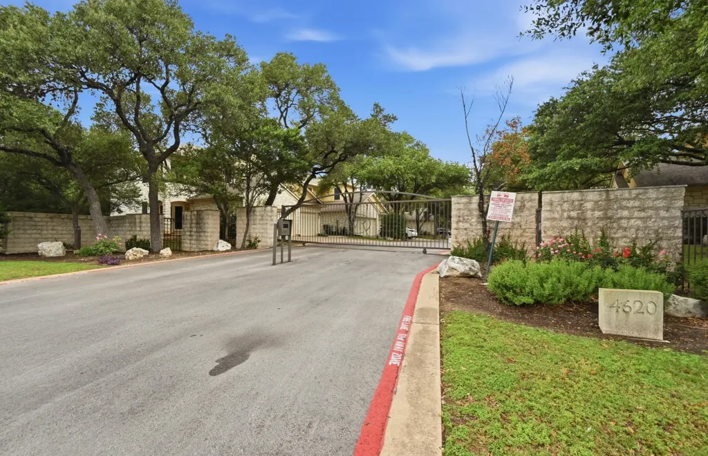 4620 W William Cannon Drive Austin TX 78749