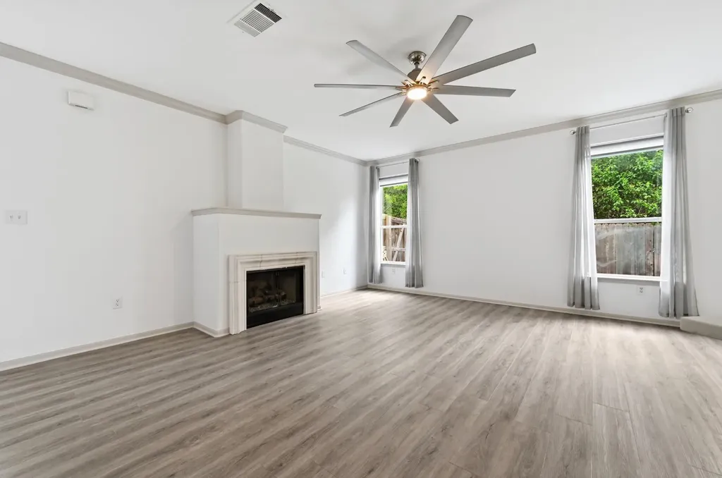 4620 W William Cannon Drive Austin TX 78749