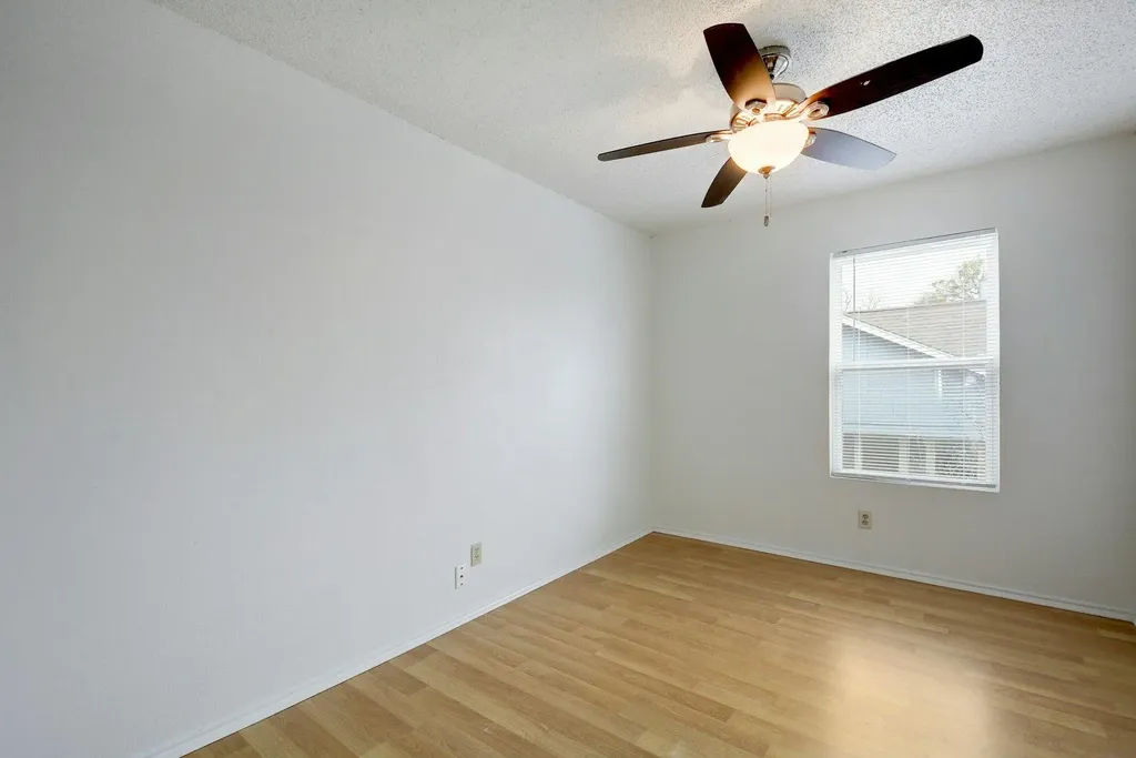 6102 Parkwood Drive Austin TX 78735