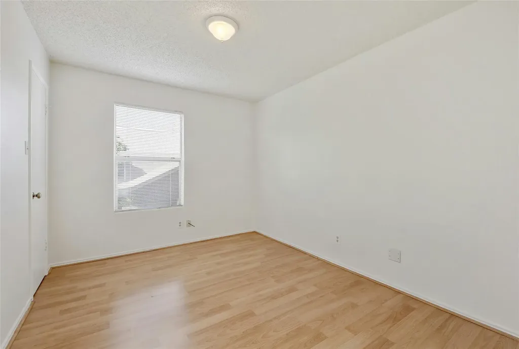 6102 Parkwood Drive Austin TX 78735
