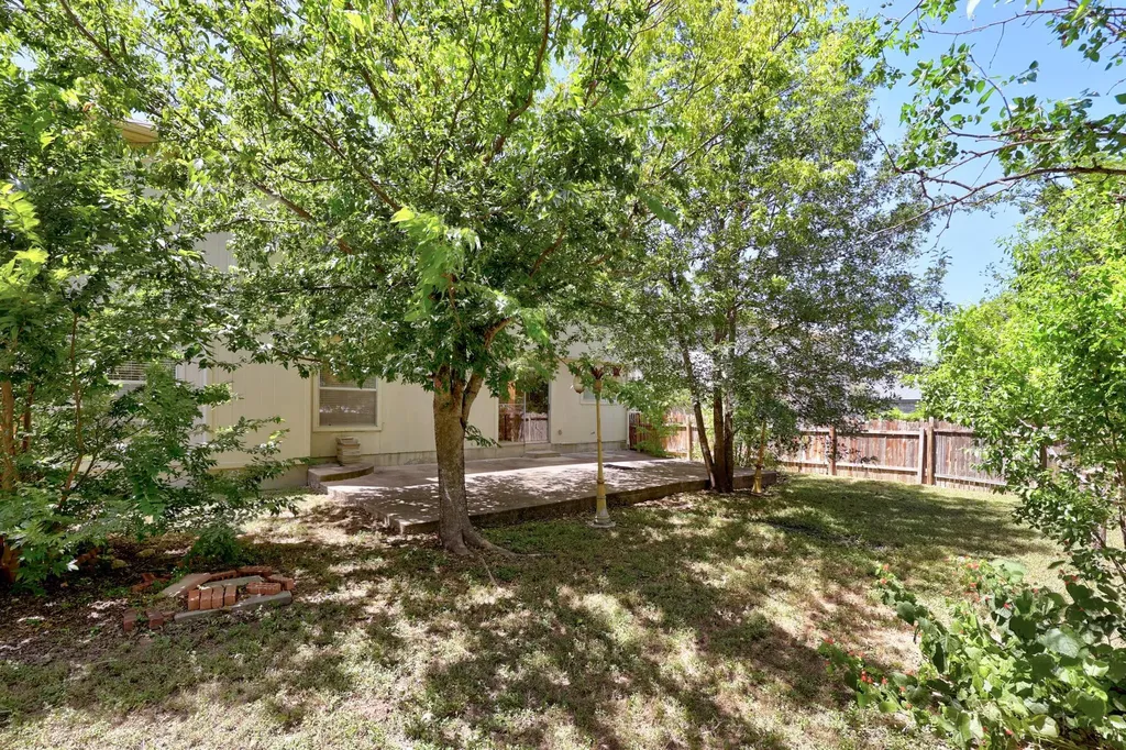 615 Camp Fire Trail Pflugerville TX 78660