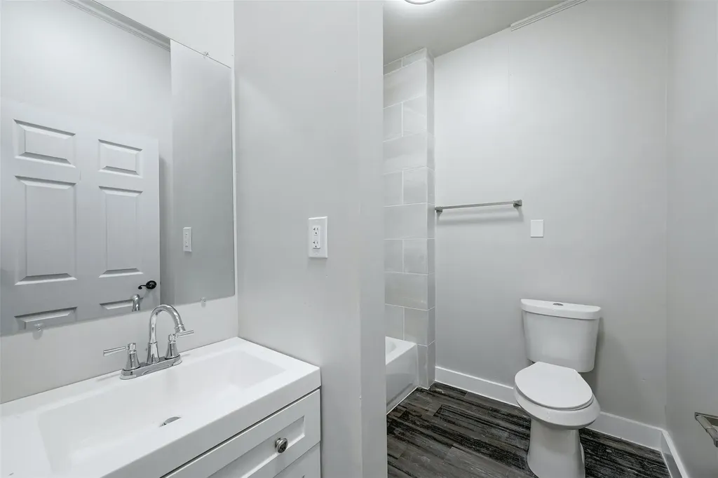 2511 San Gabriel Street Austin TX 78705