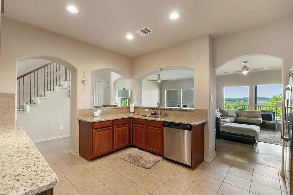 970 Parkview Drive Canyon Lake TX 78133