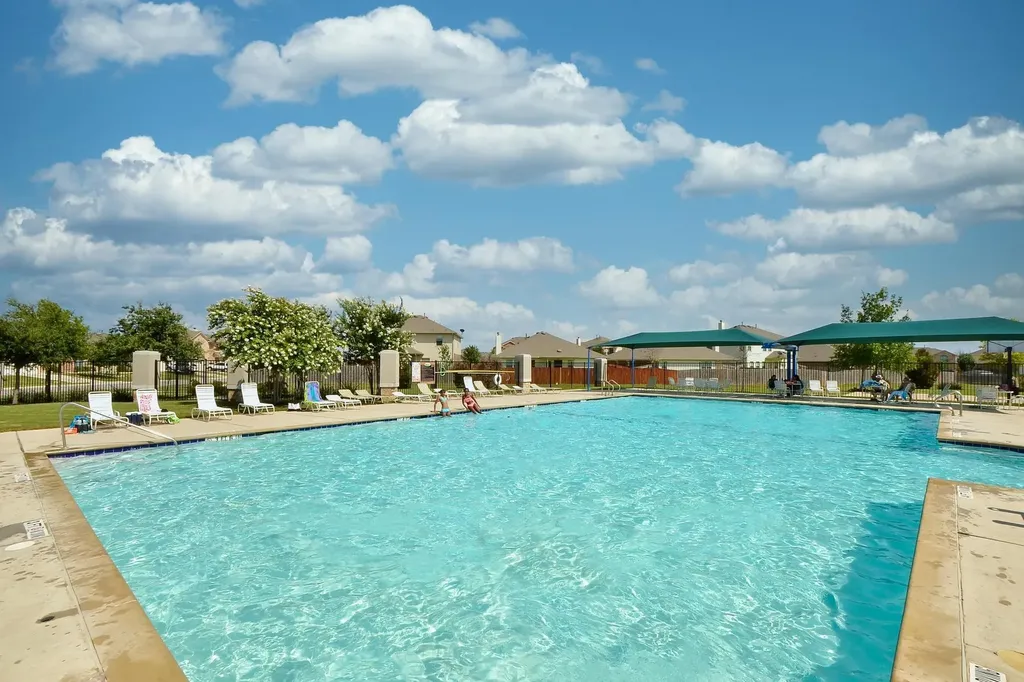 4312 Hidden Lake Crossing Pflugerville TX 78660