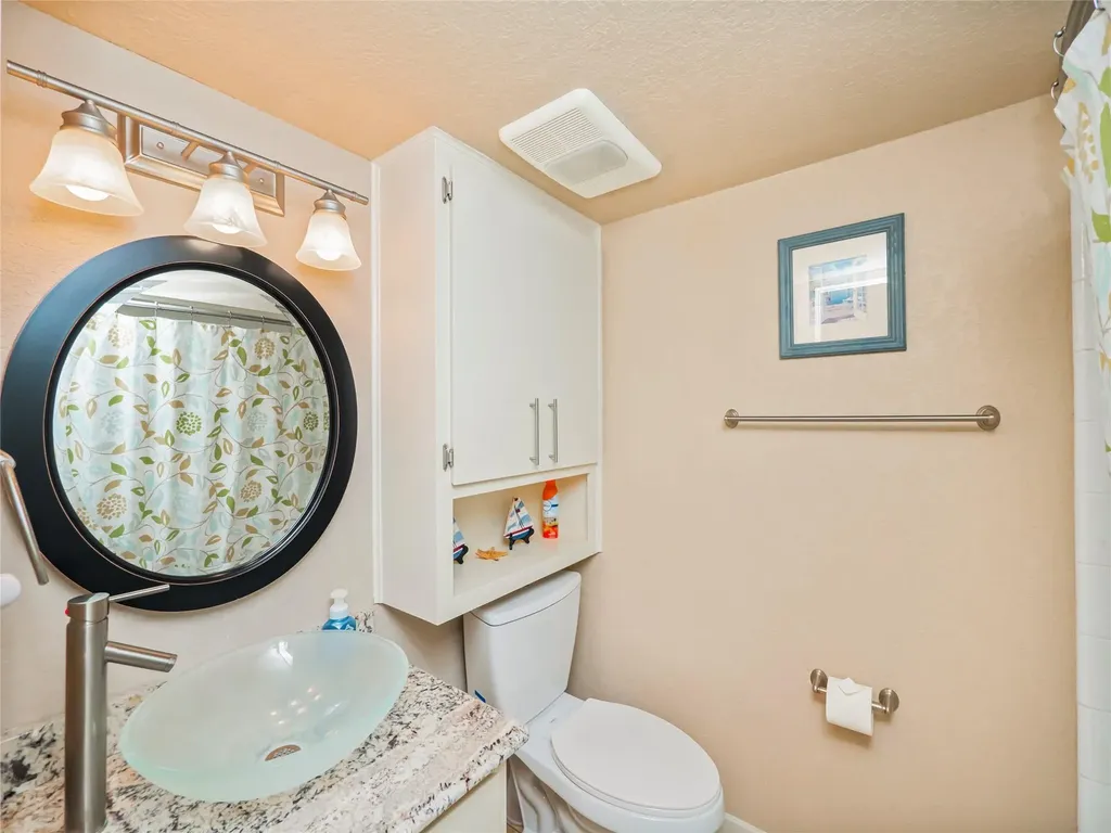 704 Horseshoe Bay Boulevard Horseshoe Bay TX 78657