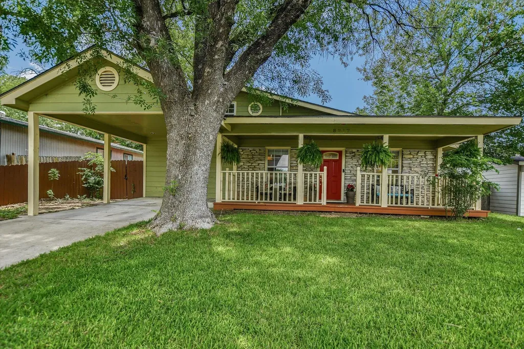 8917 Glenn Lane Austin TX 78753