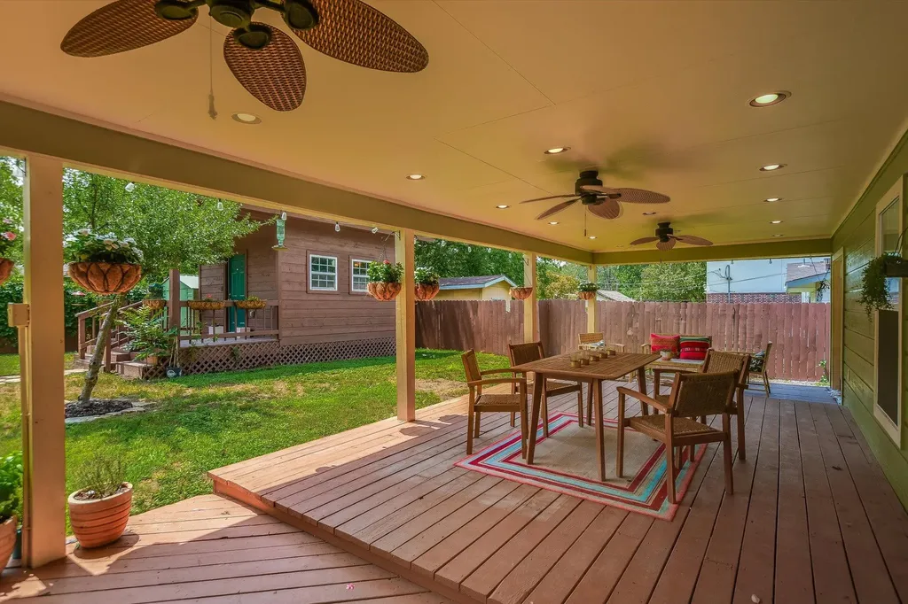 8917 Glenn Lane Austin TX 78753