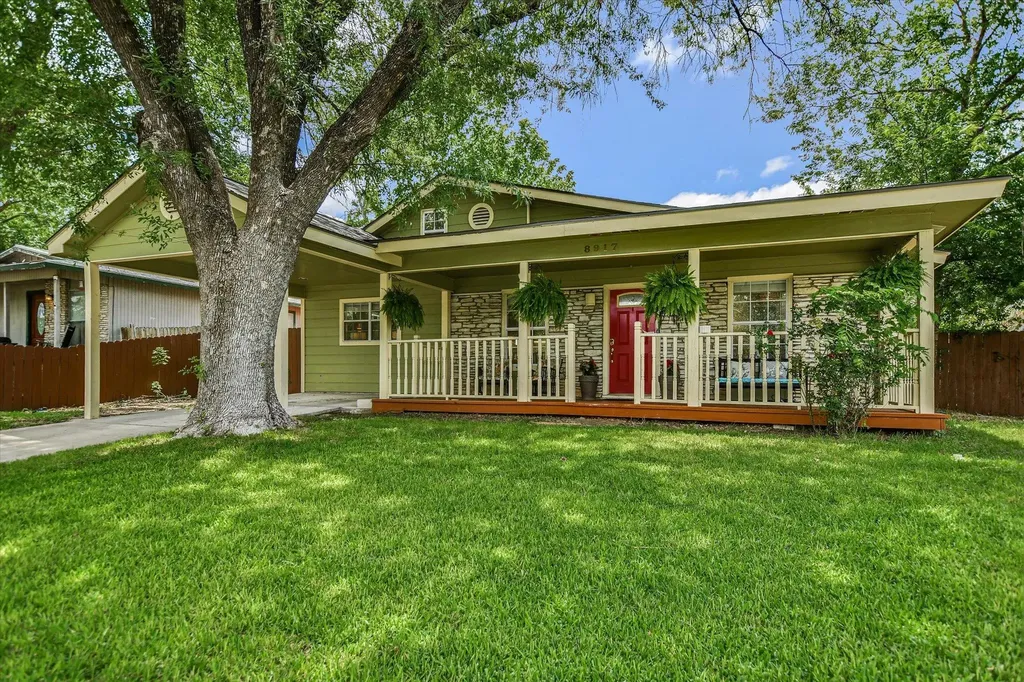 8917 Glenn Lane Austin TX 78753